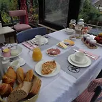 Le Chant Du Merle 住宿加早餐酒店