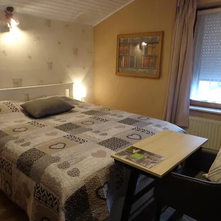 Couette-café Le Chant Du Merle 3*